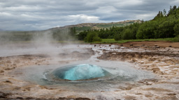 Island /  / Geysir