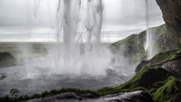 Island /  / Seljalandsfoss