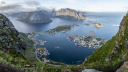 Norwegen / Lofoten / Reinebringen